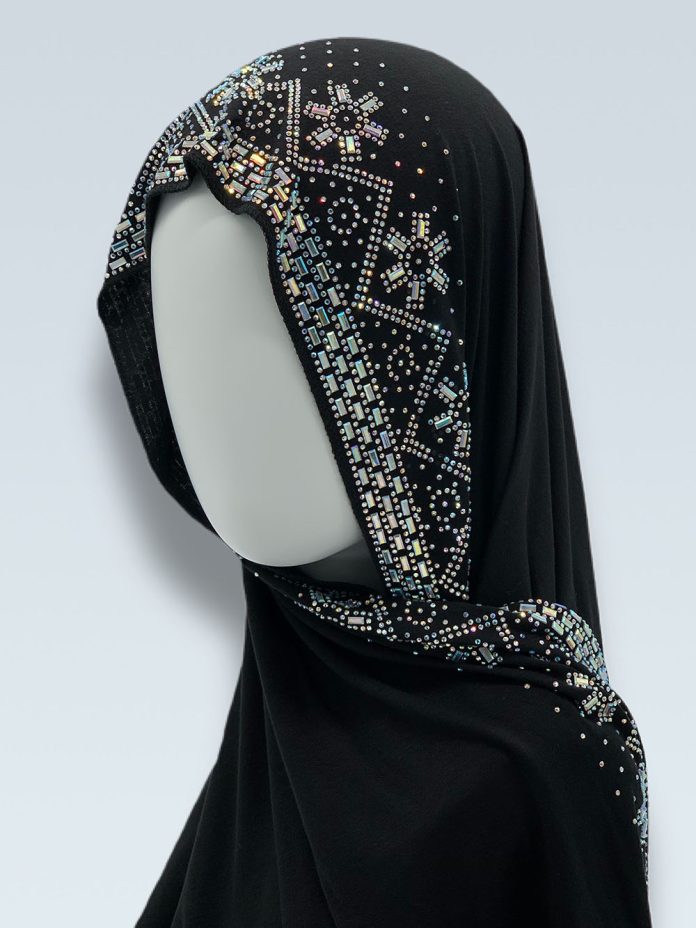 BLACK SNOWFLAKE 3-1000x1333