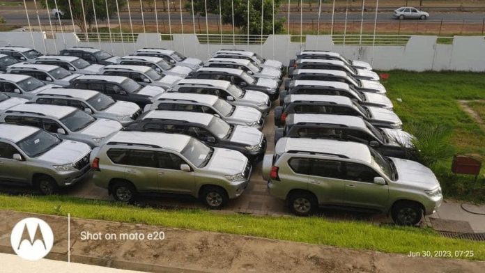 Nams Cars