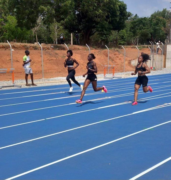 Bass and colleagues training in Accra