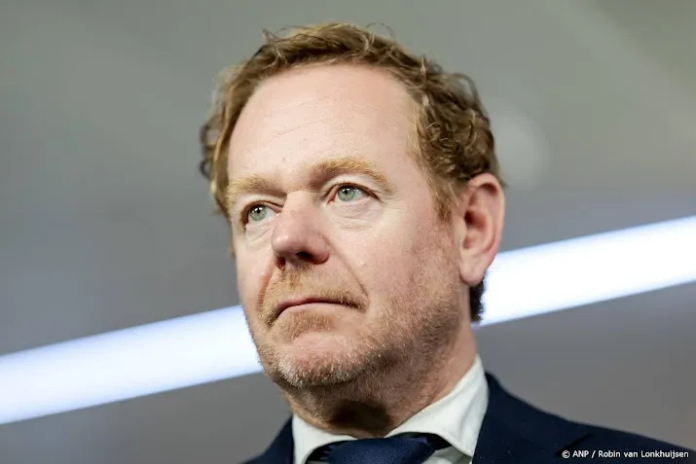 Dutch Minister
