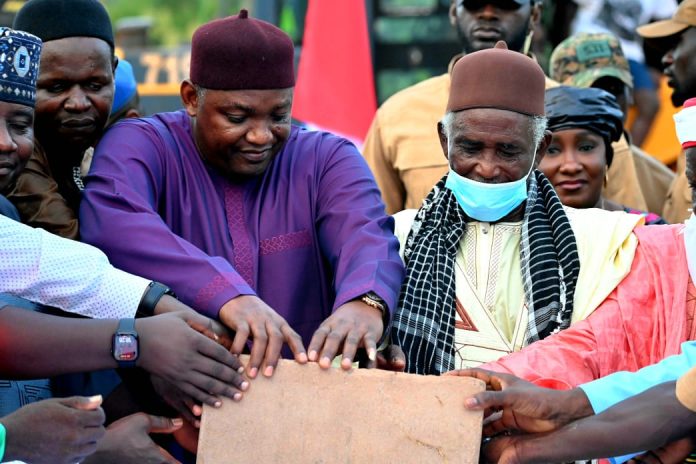 Barrow inaugurates