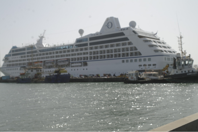 cruise ships